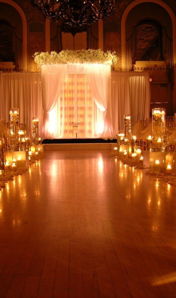 26 Stunningly Beautiful Decor Ideas For Indoor And Outdoor Weddings (11)