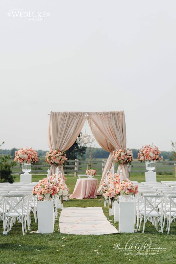 26 Stunningly Beautiful Decor Ideas For Indoor And Outdoor Weddings (22)