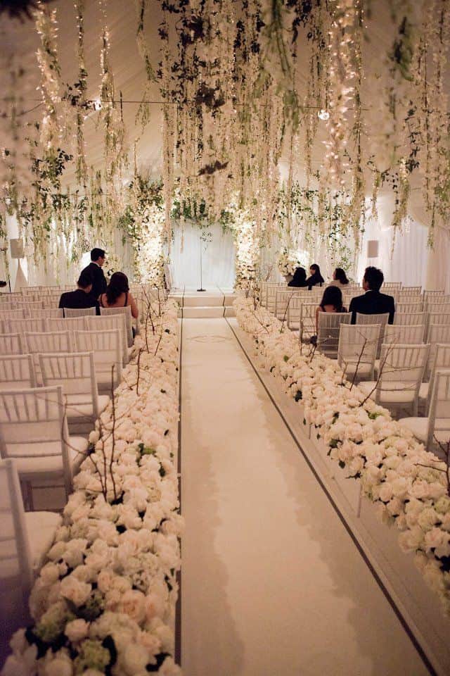 26 Stunningly Beautiful Decor Ideas For Indoor And Outdoor Weddings (4)