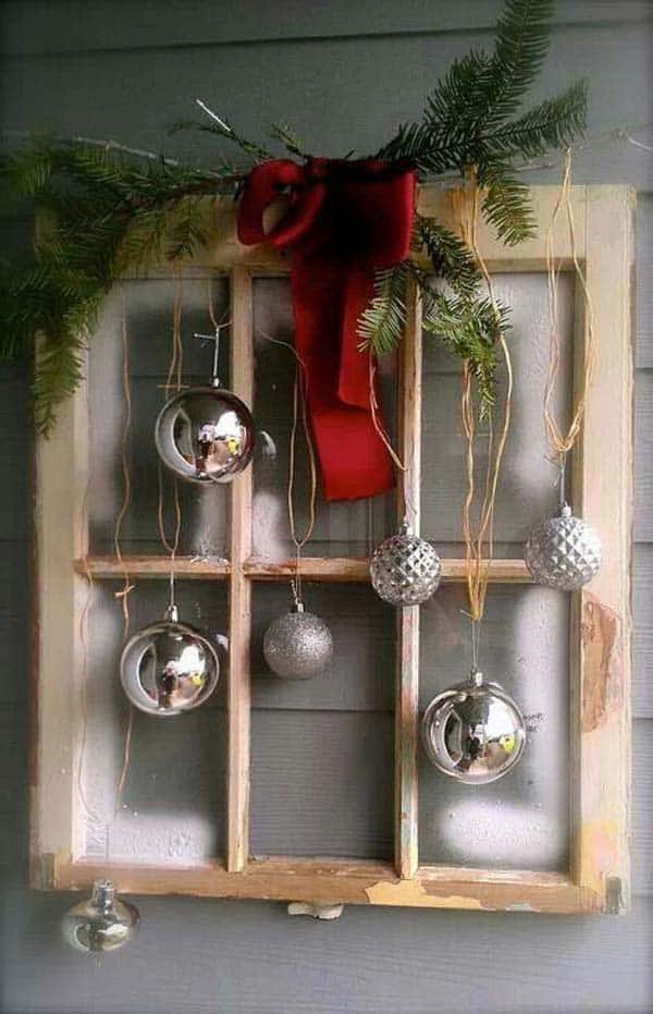 30 Insanely Beautiful Last-Minute Christmas Windows Decorating Ideas homesthetics decor (17)