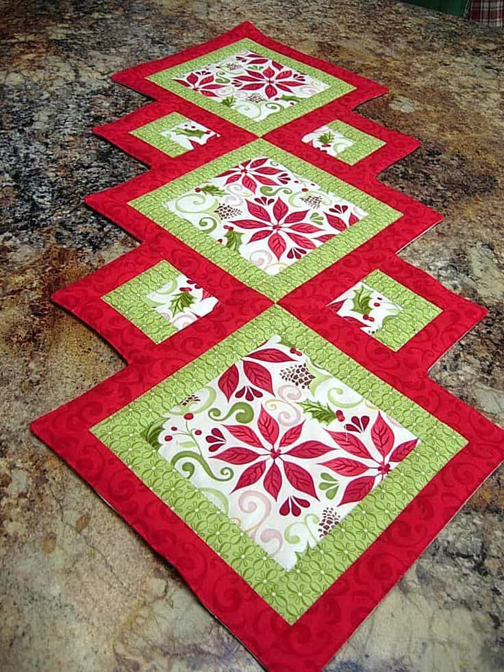 20 DIY Quilted Table Runner Ideas For All Year Round (11)
