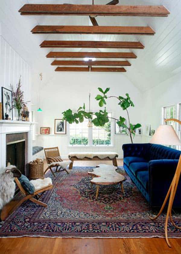 PAINTED WOOD SUSTAINING RAW BEAMS VISUALLY IN AN ETHEREAL DECOR