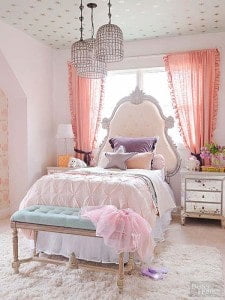 32 Super Cool Bedroom Decor Ideas For The Foot Of The Bed