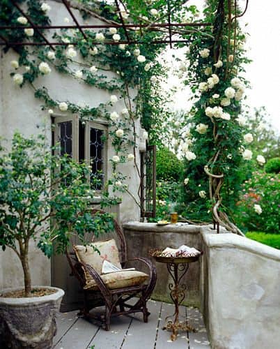 44 Inspiring Pergola Ensembles For Your Backyard & Pergola Types Explained homesthetics decor (24)