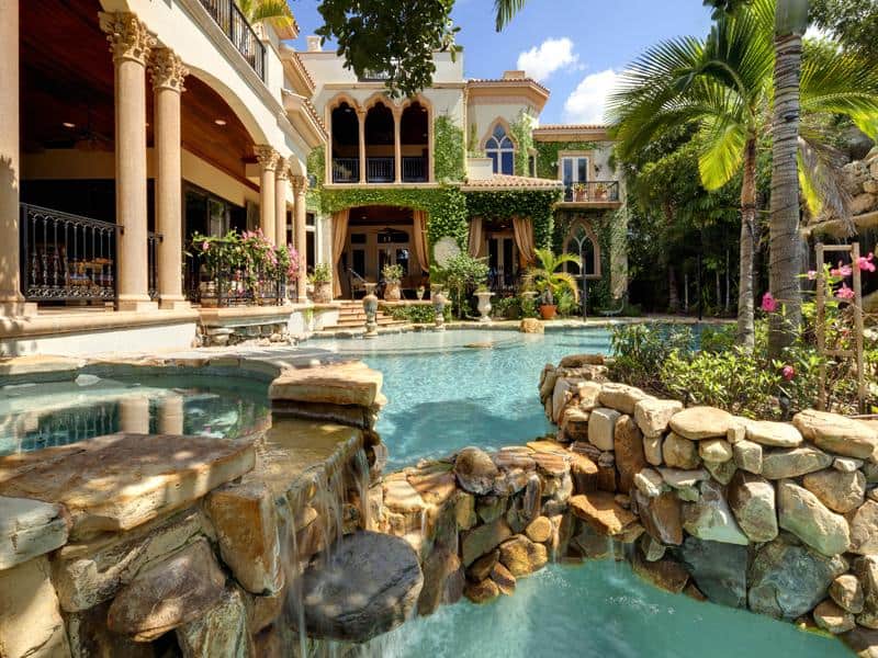 incredibly luxurious backyard