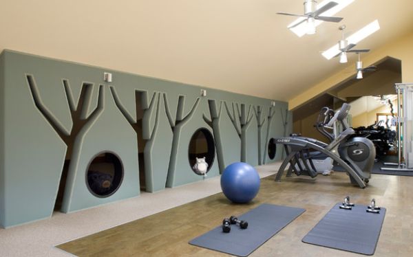 Playful dividing wall allows one to watch over the little ones during the work out.
