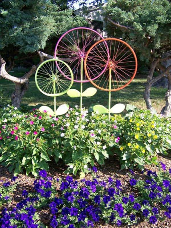 Simple Low Budget DIY Garden Art Flower Yard Projects To Do homesthetics (11)