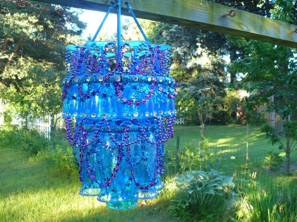 patio-chandy dollar craft