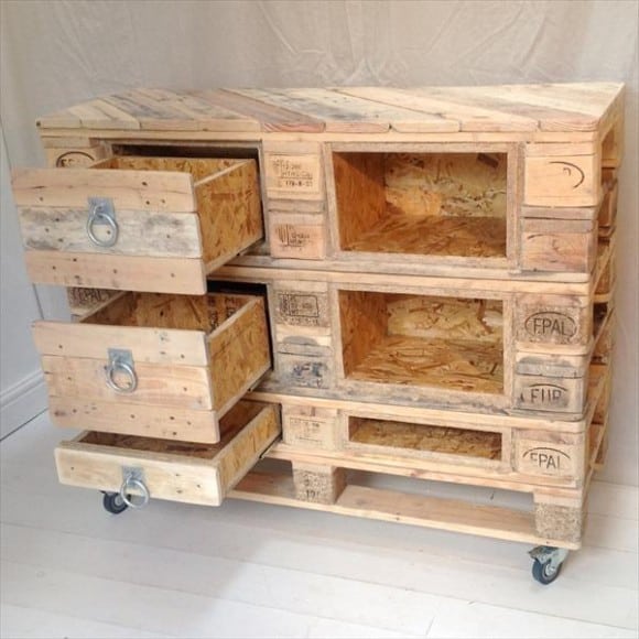 #3. DRAWER AND SHELVES PALLET FURNITURE PIECE WITH AN INDUSTRIAL APPEAL