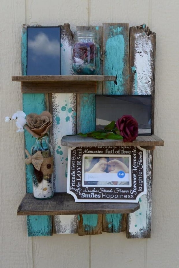 VINTAGE PALLET SHELVING