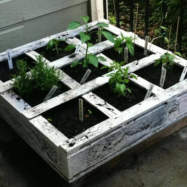 #89. PALLET PLANTERS