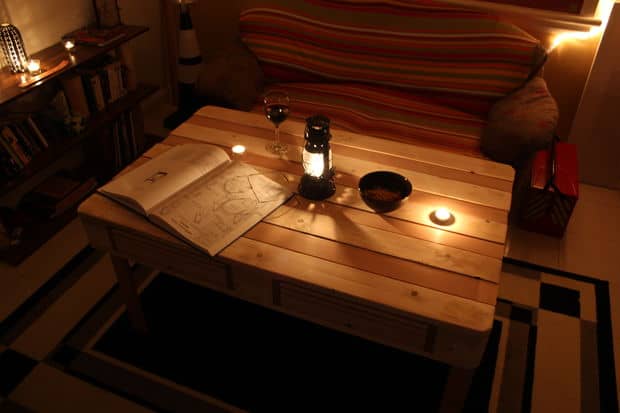 PALLET COFFEE TABLE FREE PLAN