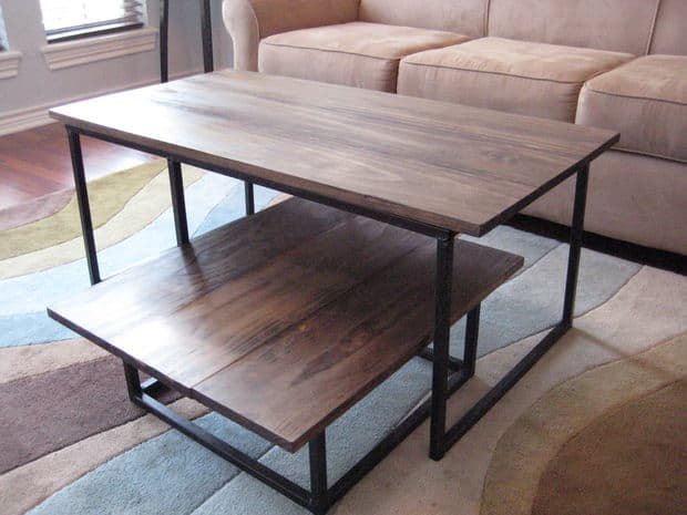  DIY COFFEE TABLE