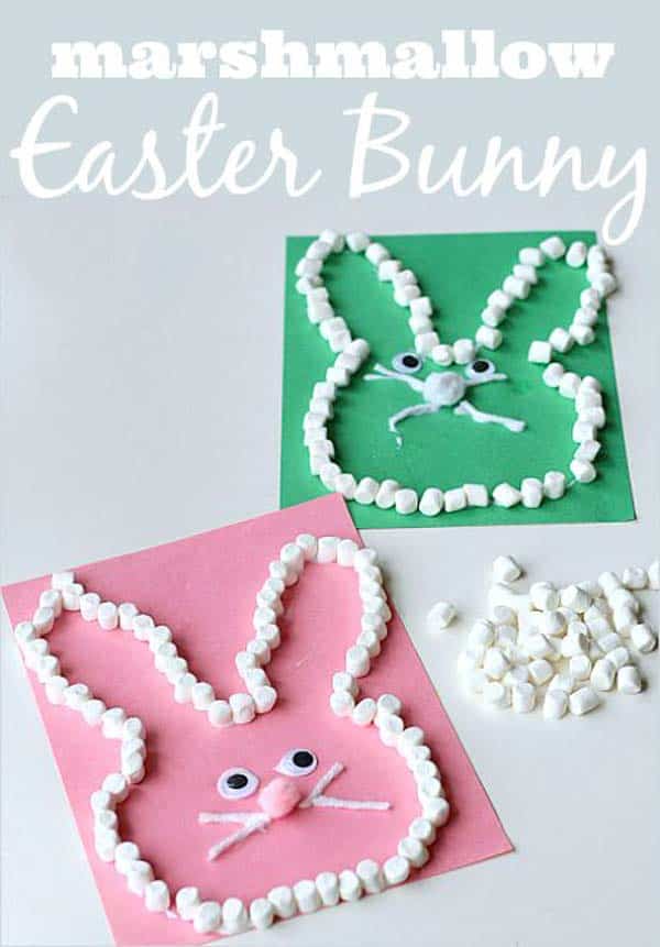 Shape an Easter bunny with marshmallows 