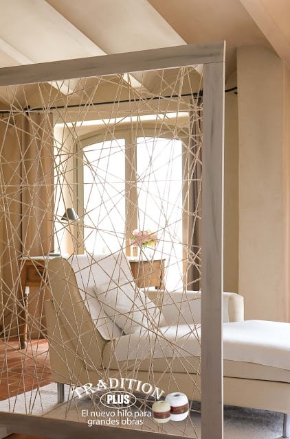 Top Ten DIY Room Dividers for Privacy in Style-homesthetics (4)