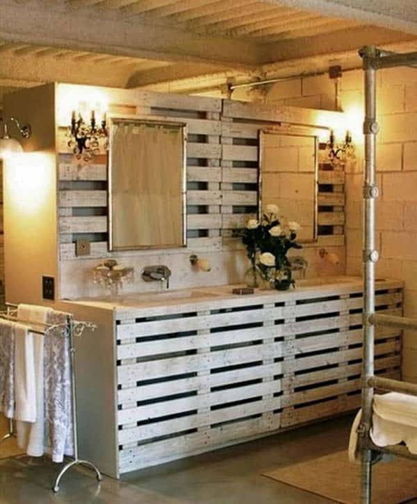 11. USE WOODEN PALLETS TO SHAPE COMPLETE BATHROOM FURNITURE