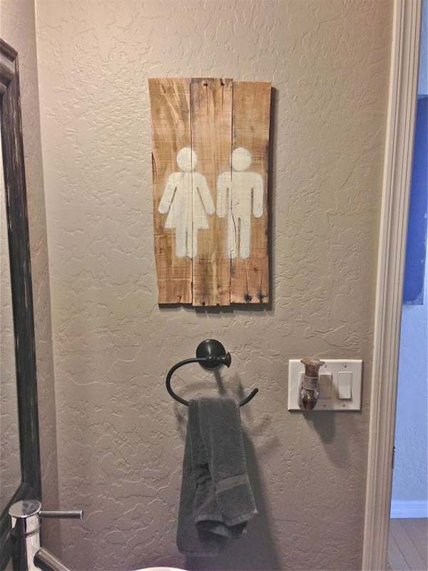 24. BEAUTIFUL AND INEXPENSIVE WAY TO SIGNAL THE BATHROOM