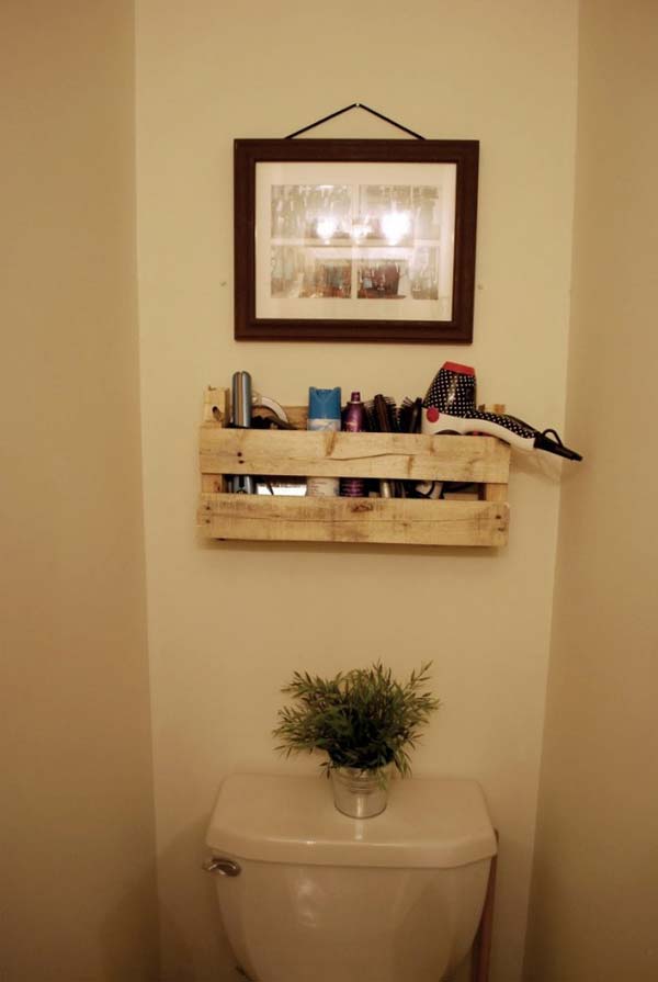 7. A PETITE WOODEN PALLET CAN STORAGE BATHROOM ACCESSORIES