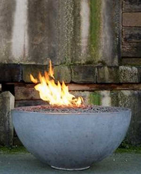 BOWL-SHAPED FIRE PIT EMPHASIZING A COLD SETTING