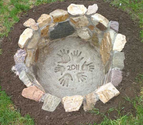 RUSTIC DIY FIRE PIT WITH A HANDPRINT SIGNATURE