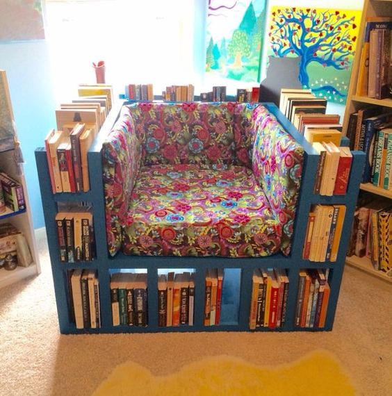 build a neat pallet bookshelf chair