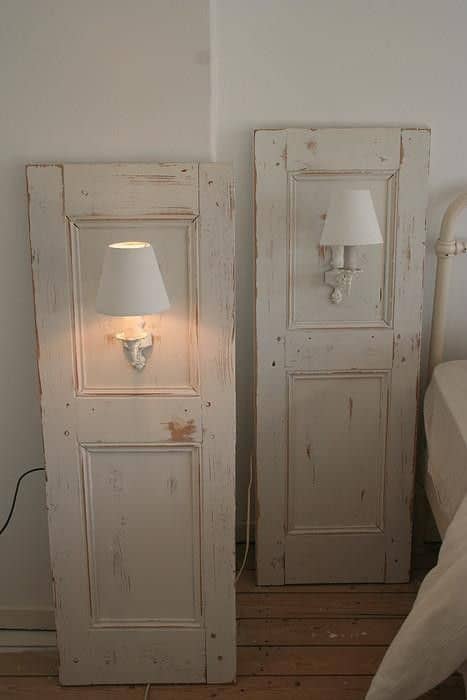 6. UP-CYCLE A DOOR INTO AN EPIC BACKGROUND FOR YOUR NIGHTSTAND