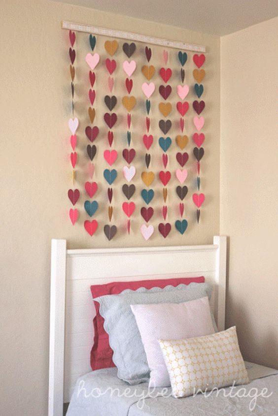 create a beautiful heart paper garland