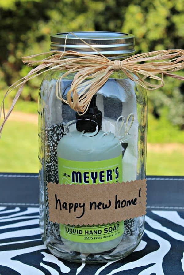 Housewarming-Gift-in-a-Jar