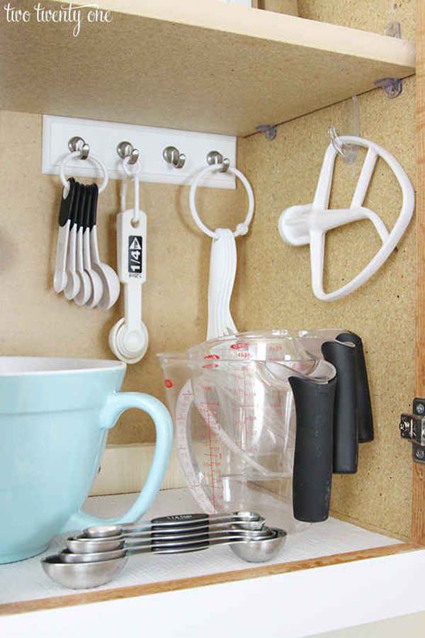 34 Super Epic Small Kitchen Hacks For Your Household homesthetics decor (22)