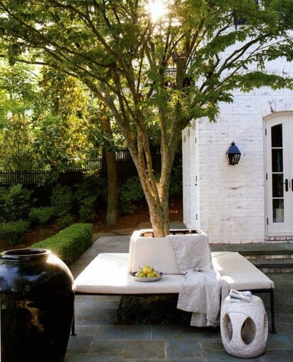 Simply Spectacular Cozy Seats Around a Tree homesthetics (5)