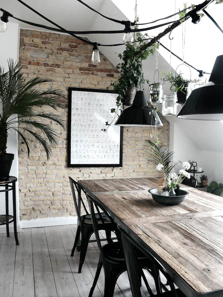 BRICK WALL ACCENT IDEAS