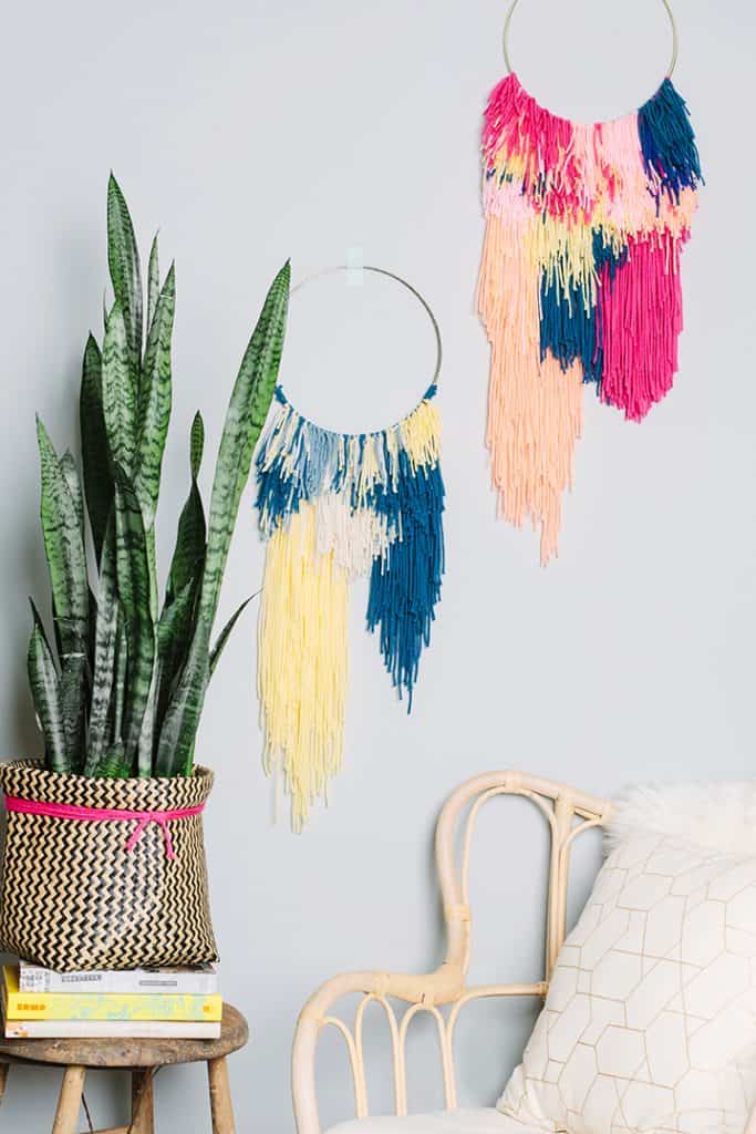 splendid-diy-yarn-wall-hangings-to-realize-at-home-homesthetics-13