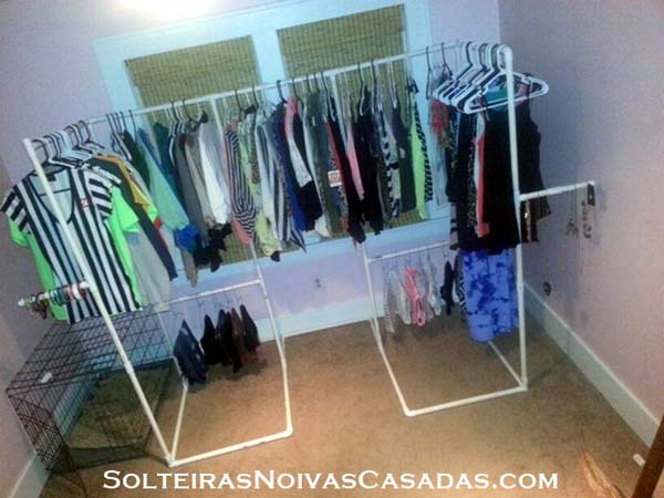 Clothes Storage Solved by 17 Ingenious Low-Cost DIY Closets Swiftly (2)