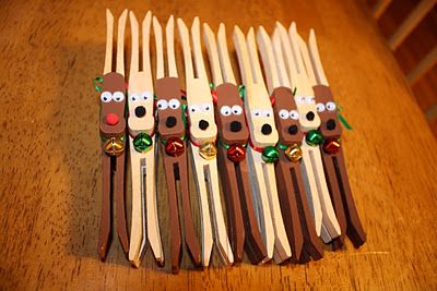 14. SPREAD JOY WITH SUPER FAST REINDEER CLOTHESPINS