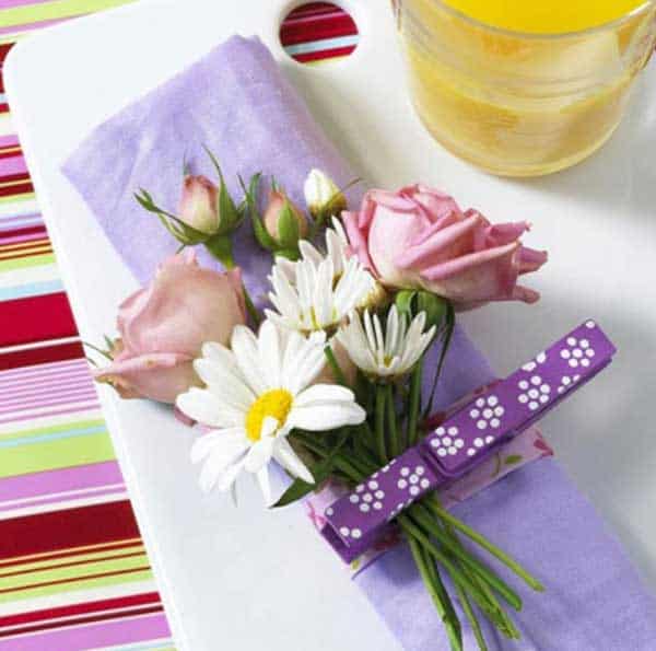 36. USE CLOTHESPINS IN YOUR TABLE SETUP