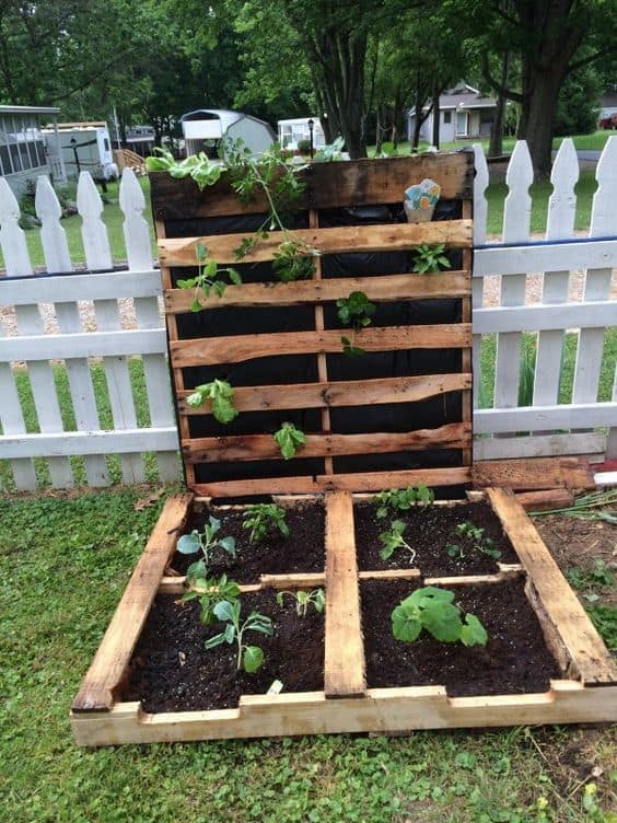 42. SIMPLE PALLET GARDEN FOR FIRST-TIMERS