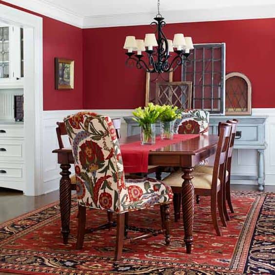 DINNING ROOM RED ACCENT WALL 