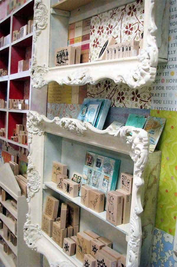 24. SHAPE ELEGANT PICTURE FRAME SHELVES