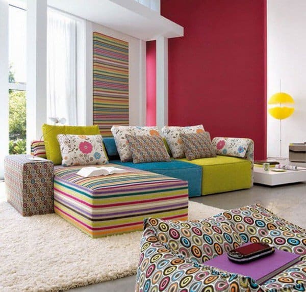 25. COLOR MATCHED WITH GREAT PATTERNS floor sofa