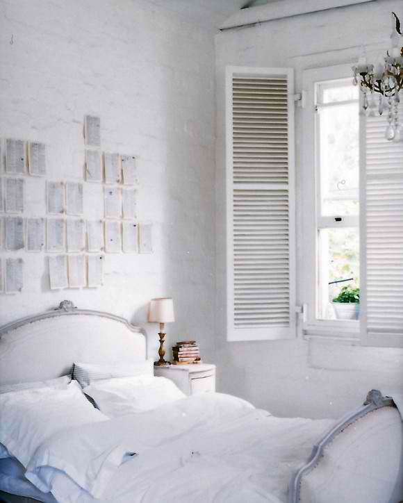 dreamy shabby bedroom using white bricks on the walls