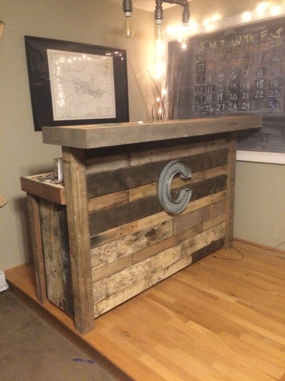 Pallet Bar