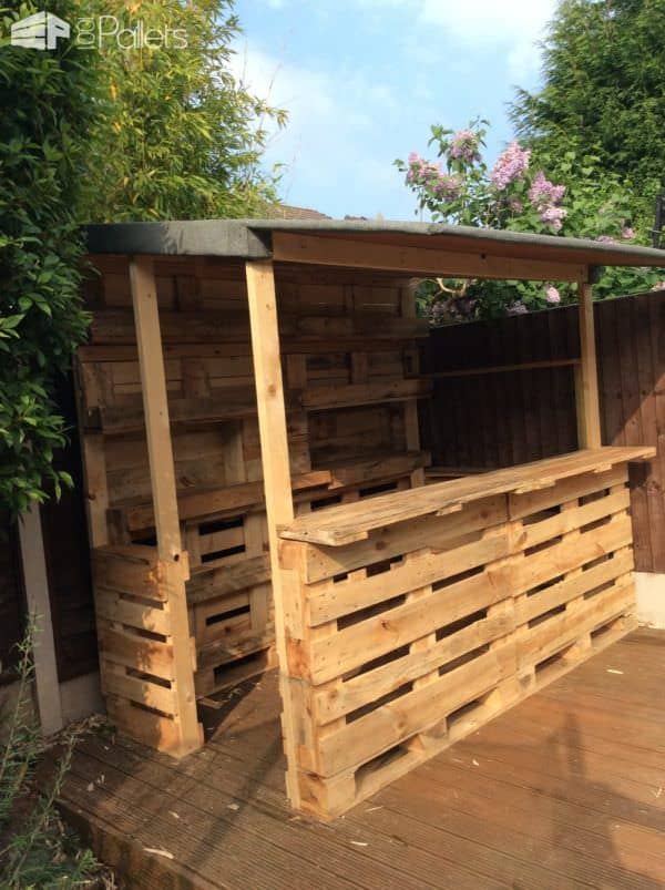 outrageous pallet bar out of 12 reclaimed pallets 3
