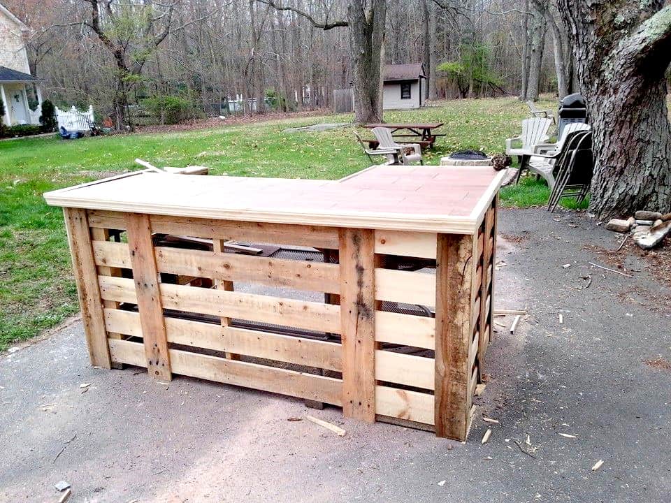 pallet bar raised to waist height