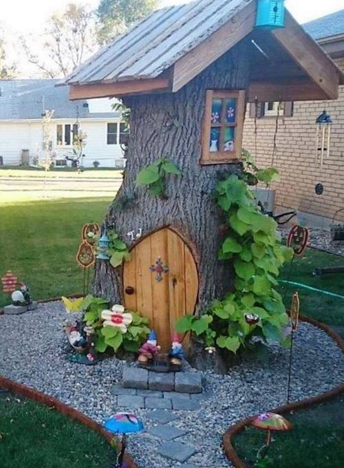 20. TREE HOME FOR SQUIRRELS 
