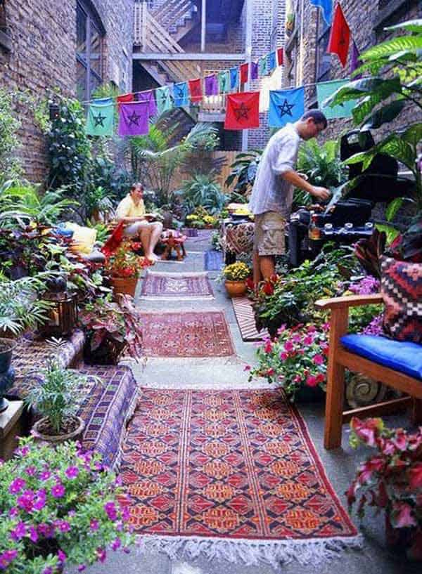 34 Colorful Bohemian Garden Designs to Embrace 15
