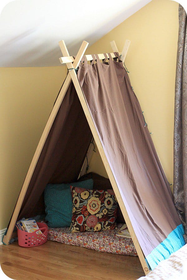 39 Swift and Insanely Fun DIY Tent for Kids 8