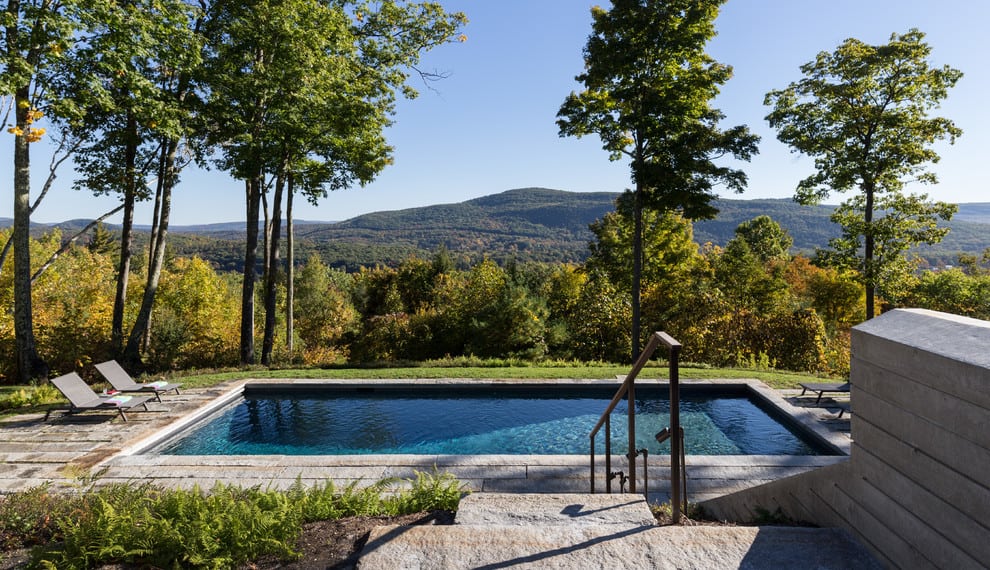 20 Dazzling Private Swimming Pools That Will Embellish Your Backyard 14