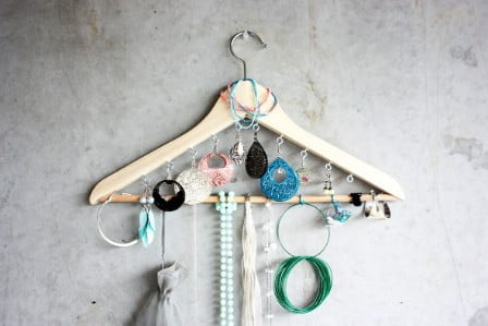 17 Epic & Insanely Creative DIY Jewelry Organizer Ideas to Realize