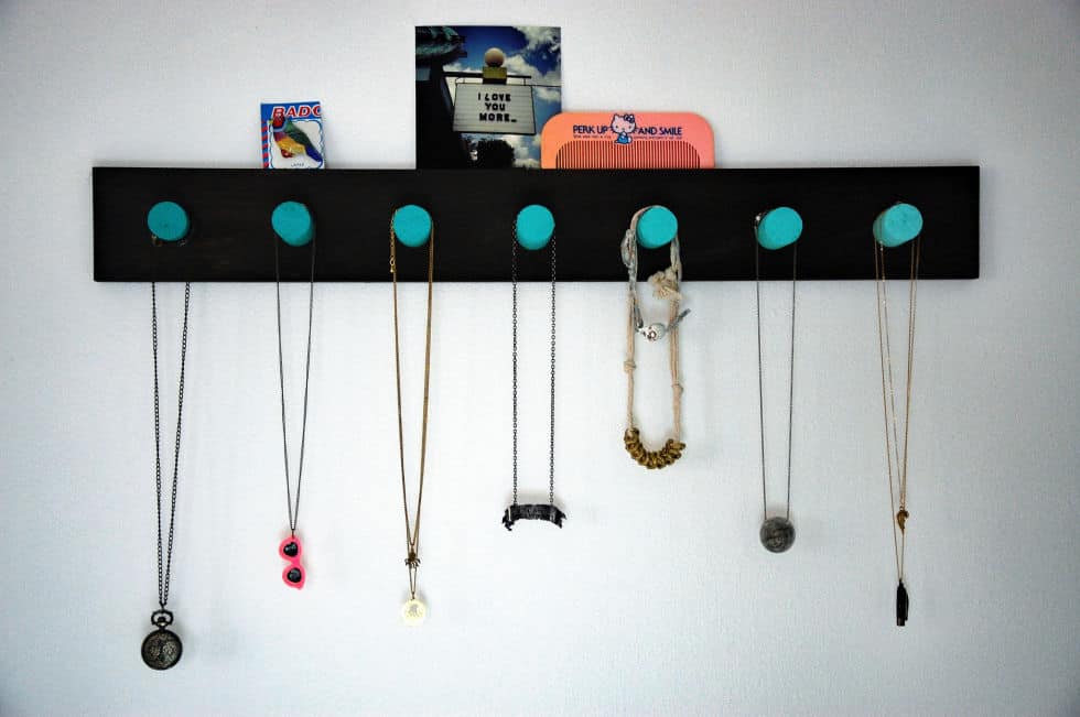 Display Your Jewelry In A Creative Way With These 17 DIY Jewelry Organizer Ideas 13