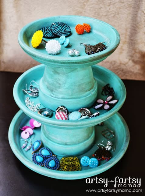 Display Your Jewelry In A Creative Way With These 17 DIY Jewelry Organizer Ideas 14